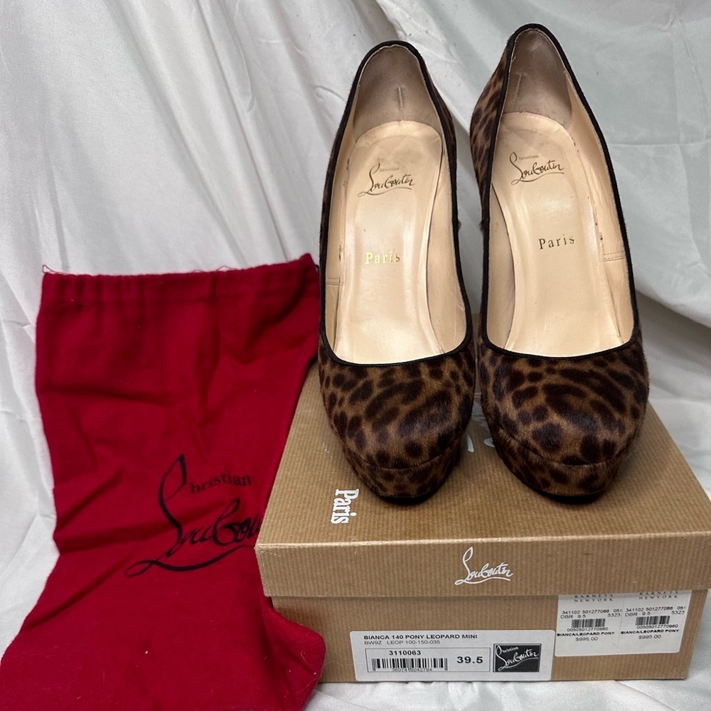 Women’s Christian Louboutin heels sz. 39.5